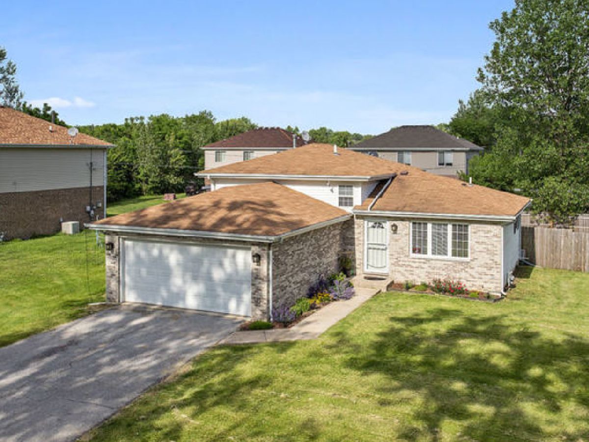  Sold Markham Illinois, 15535 Homan