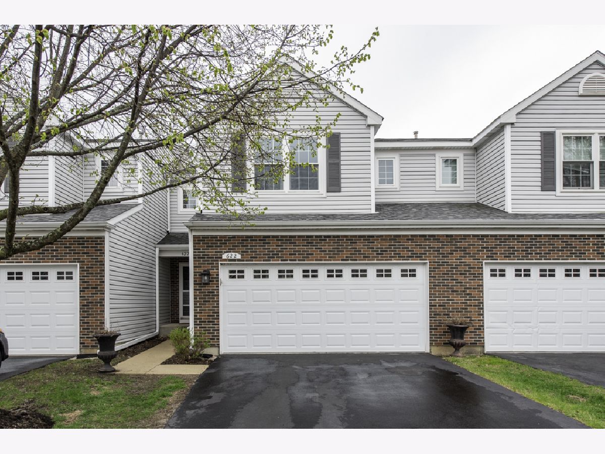 Homes & Townhomes & Condos Sold Painted Lakes Lake Villa Illinois, 622 Winchester
