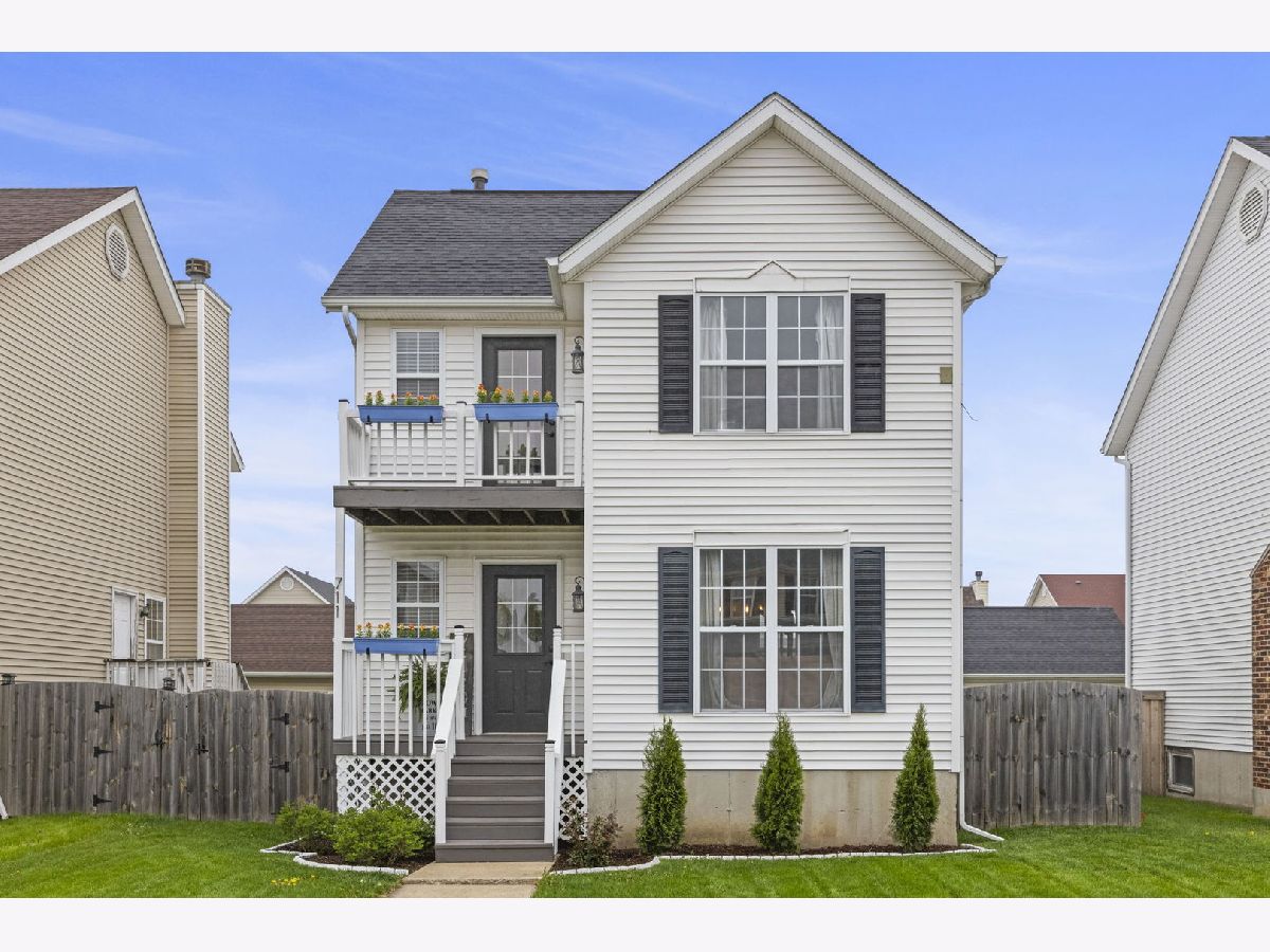 Sold Kirkland Illinois, 711 Benham