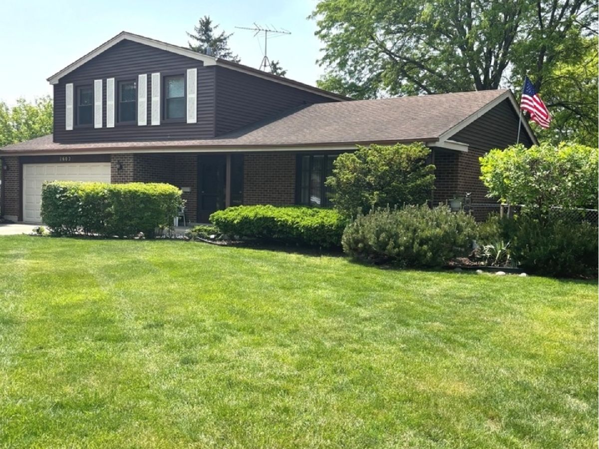 Homes & Condos & Townhomes Sold Surrey Ridge Arlington Heights Illinois, 1602 Surrey