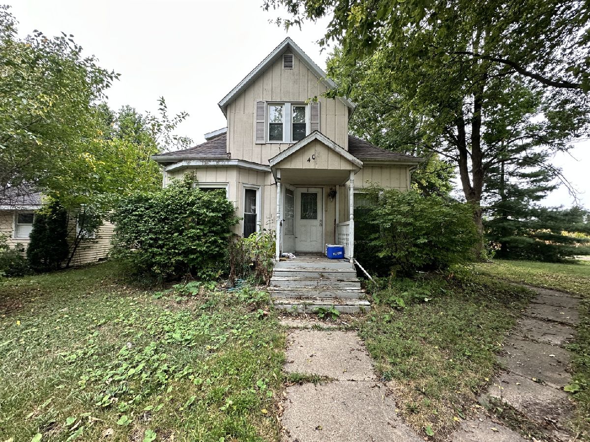  Sold Arrowsmith Illinois, 408 Walnut