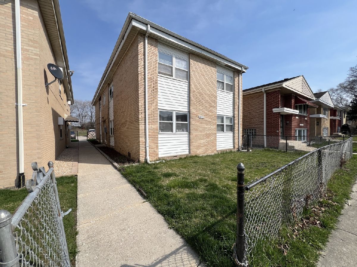 Rented Summit Illinois, 5305 72nd