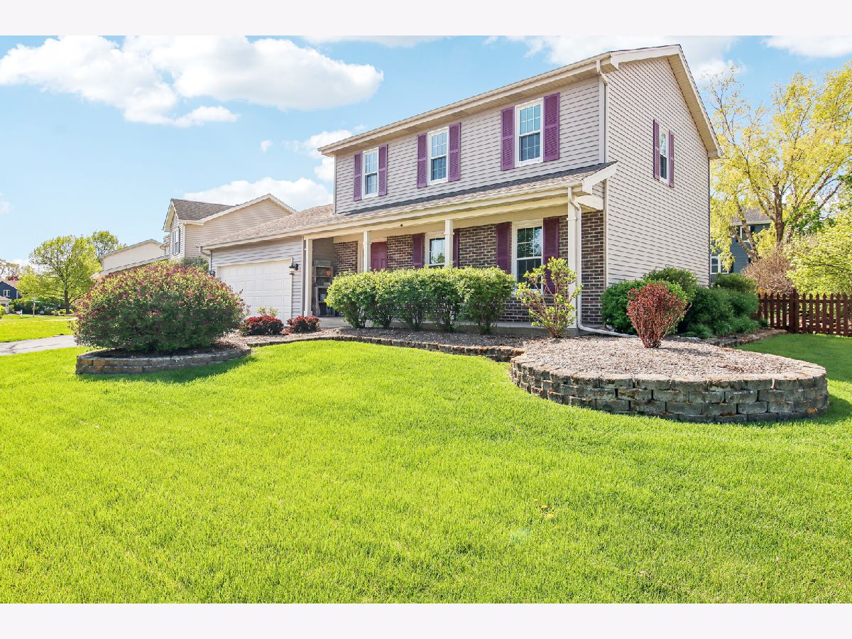 Homes Sold Randall Ridge Elgin Illinois, 2825 Colonial