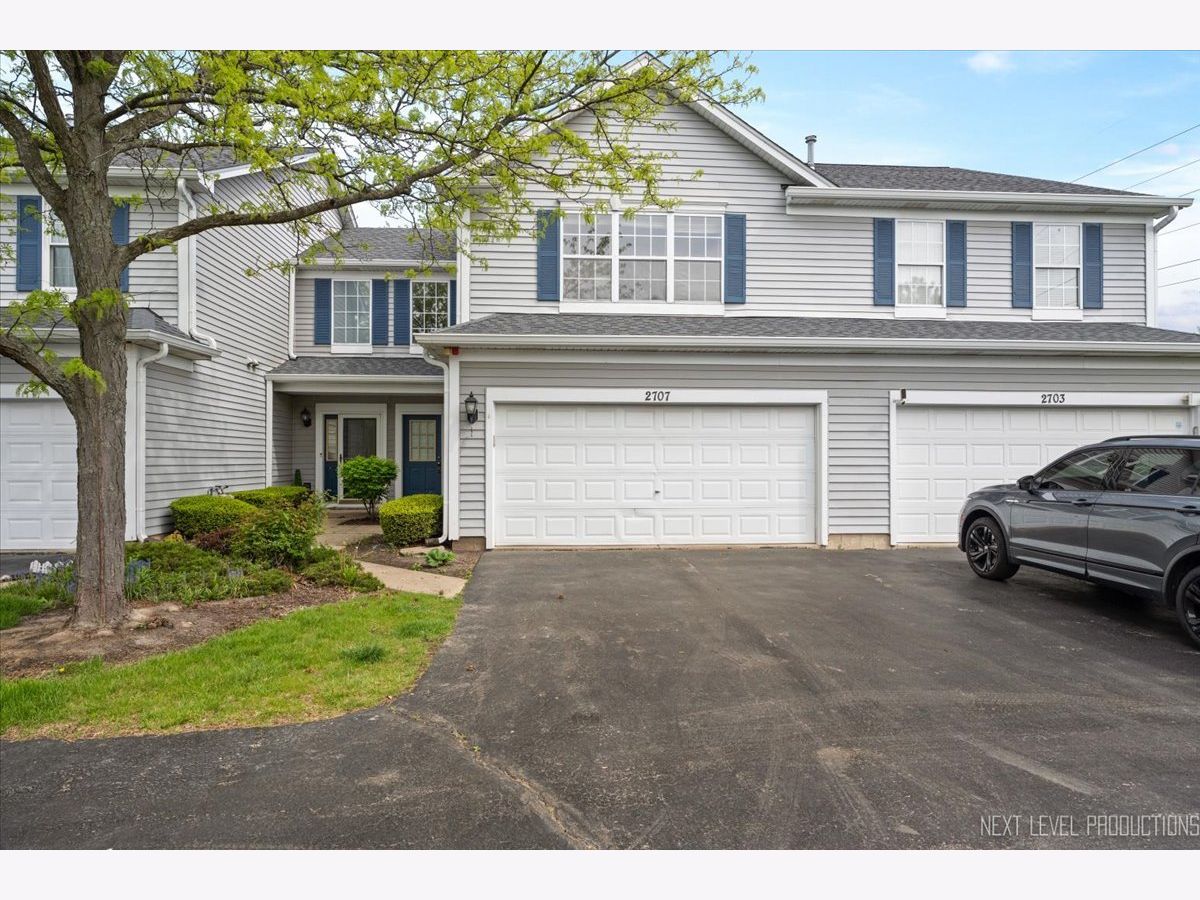 Townhomes & Condos Rented Kingspointe Naperville Illinois, 2707 Mcclennan