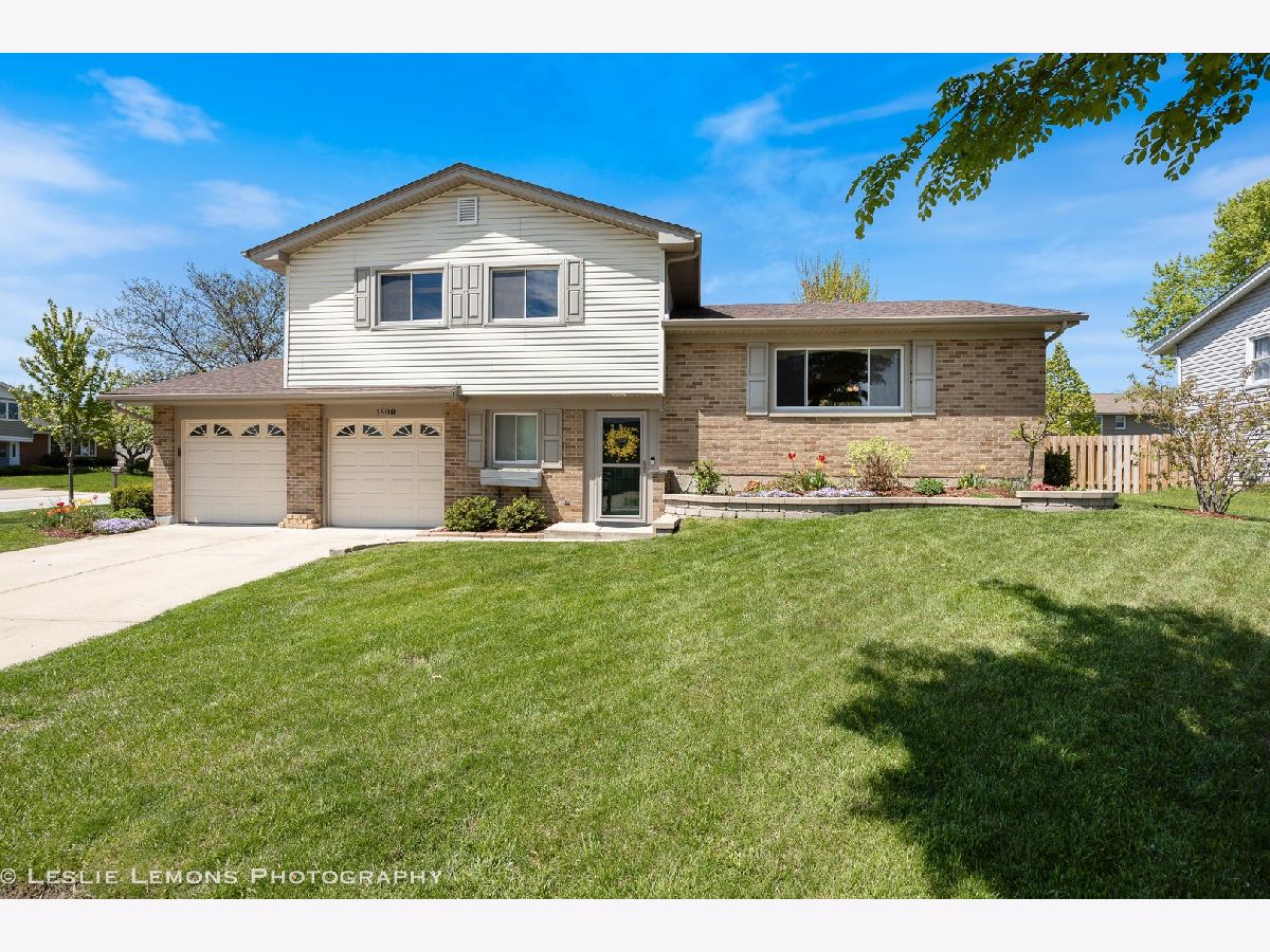 Homes Sold Winston Grove Elk Grove Village Illinois, 1500 Worden