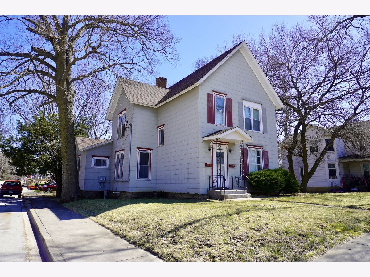  Sold Wilmington Illinois, 221 Main