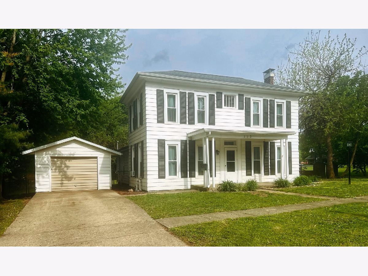  Sold Mount Pulaski Illinois, 113 Mason