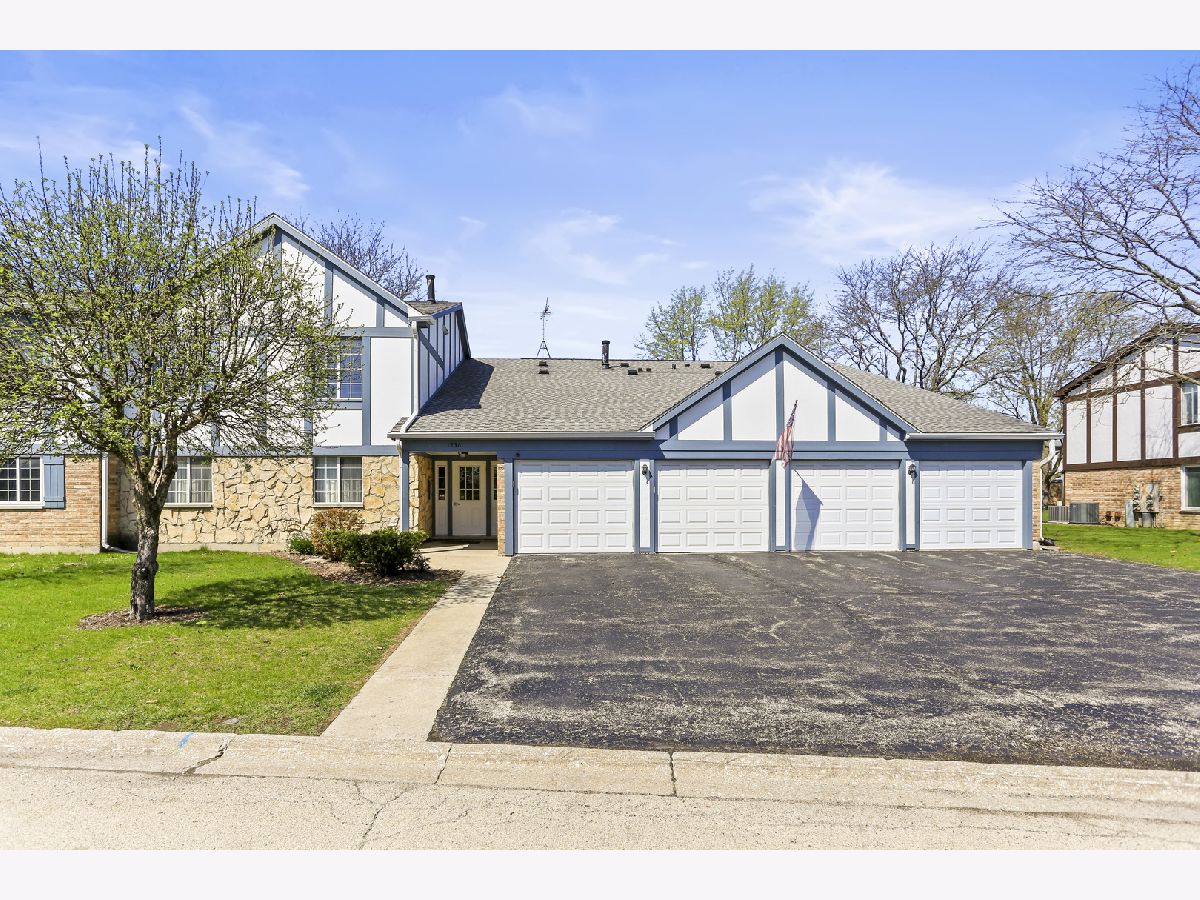 Condominiums Sold Williamsport Village Westmont Illinois, 1236 Williamsport