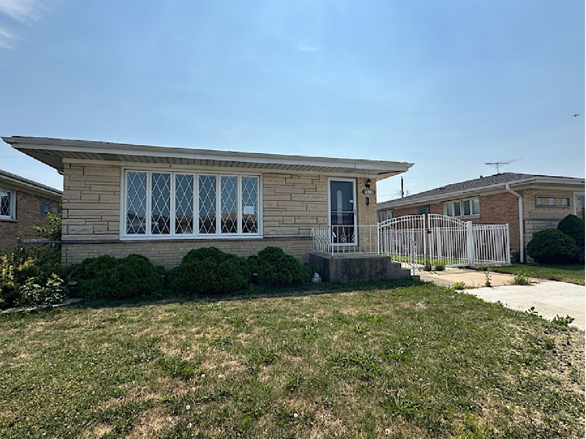  Sold Chicago Illinois, 8517 Carmen