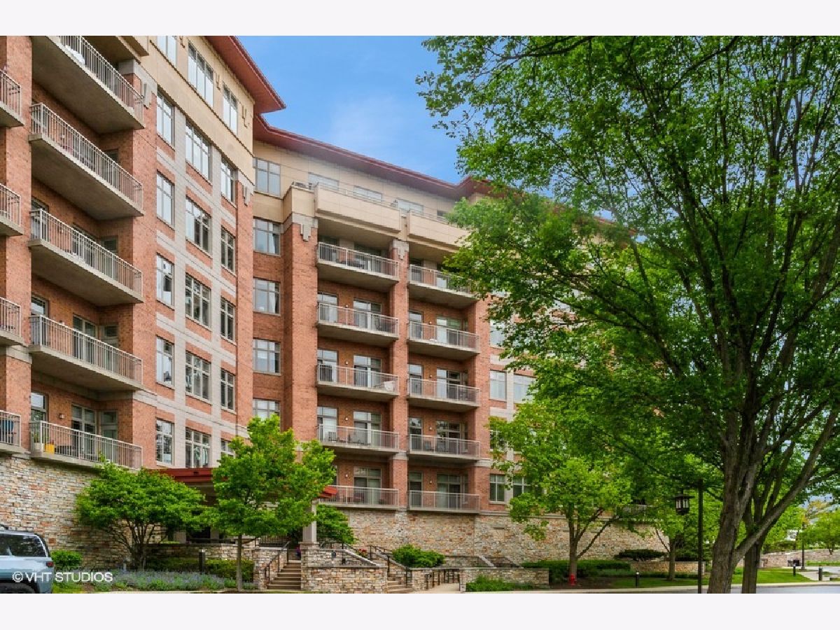 Condominiums Sold Prairie Park At Wheeling Wheeling Illinois, 40 Prairie Park