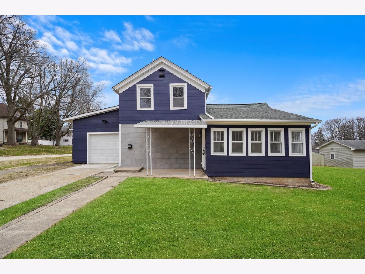  Sold Ashton Illinois, 808 Evans