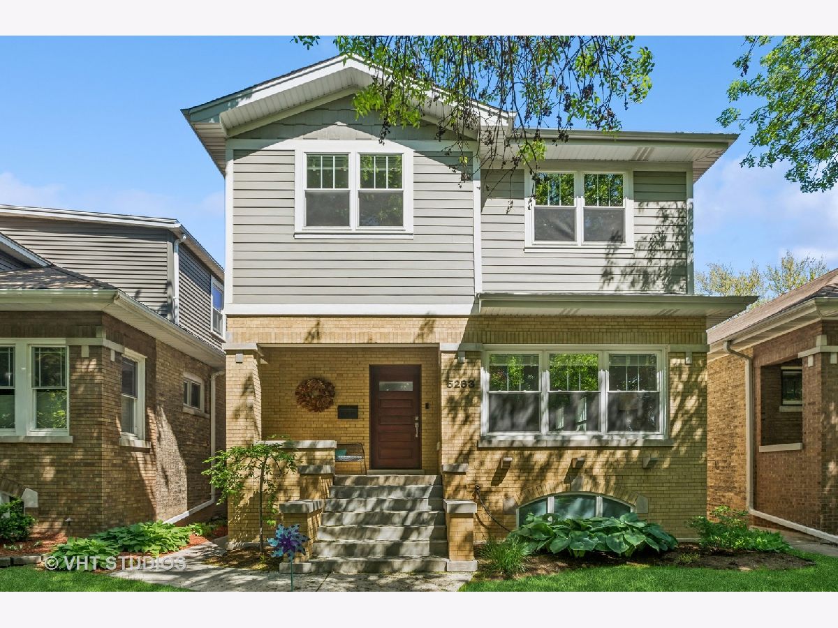 Homes & Condominiums Sold Forest Glen Chicago Illinois, 5263 Laporte