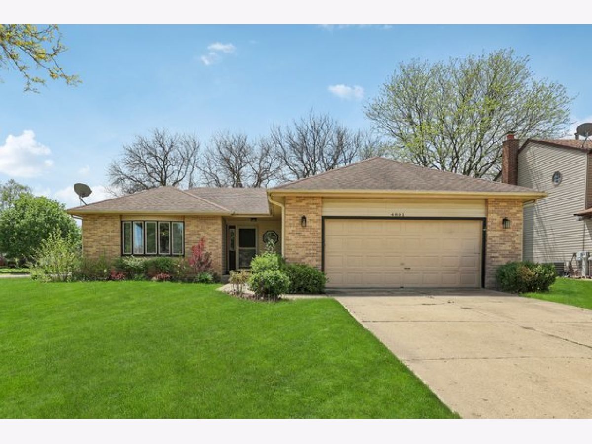Homes & Condos & Townhomes Sold Winding Creek Mchenry Illinois, 4801 Glenbrook