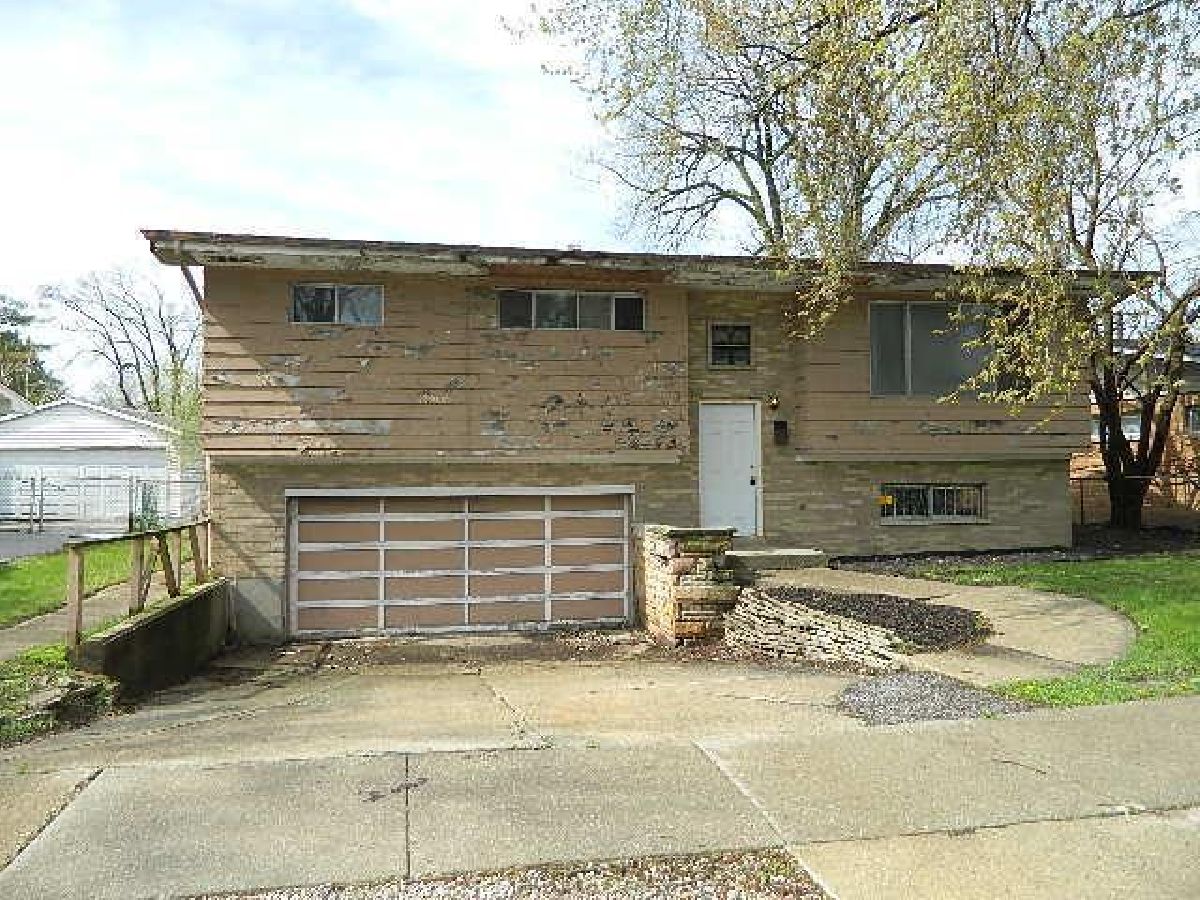 Sold Robbins Illinois, 13908 Reeves