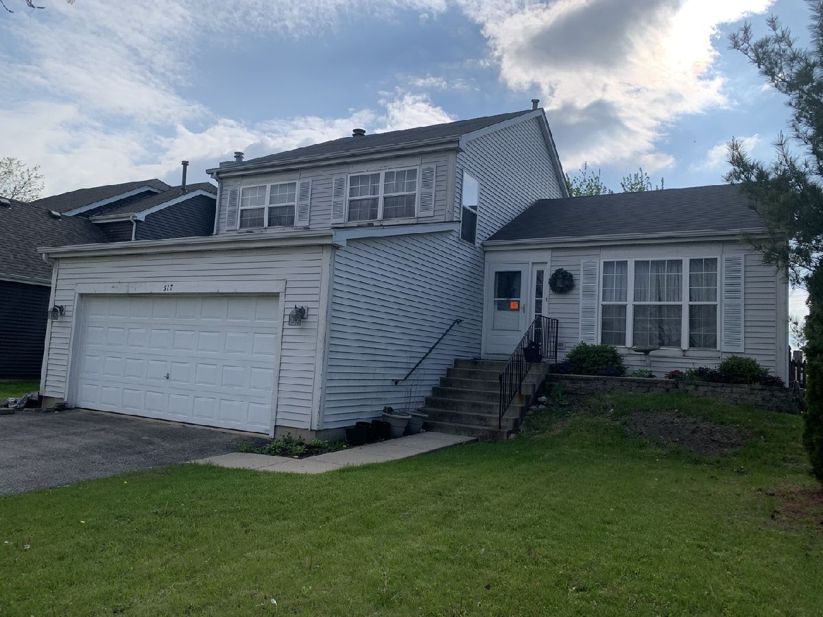 Homes Sold Bloomfield Village Bolingbrook Illinois, 517 Savannah