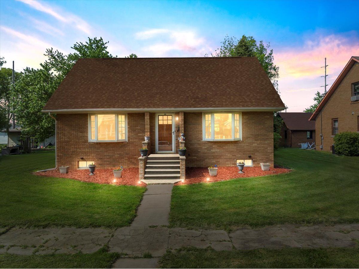  For Sale Fairbury Illinois, 304 Elm Street