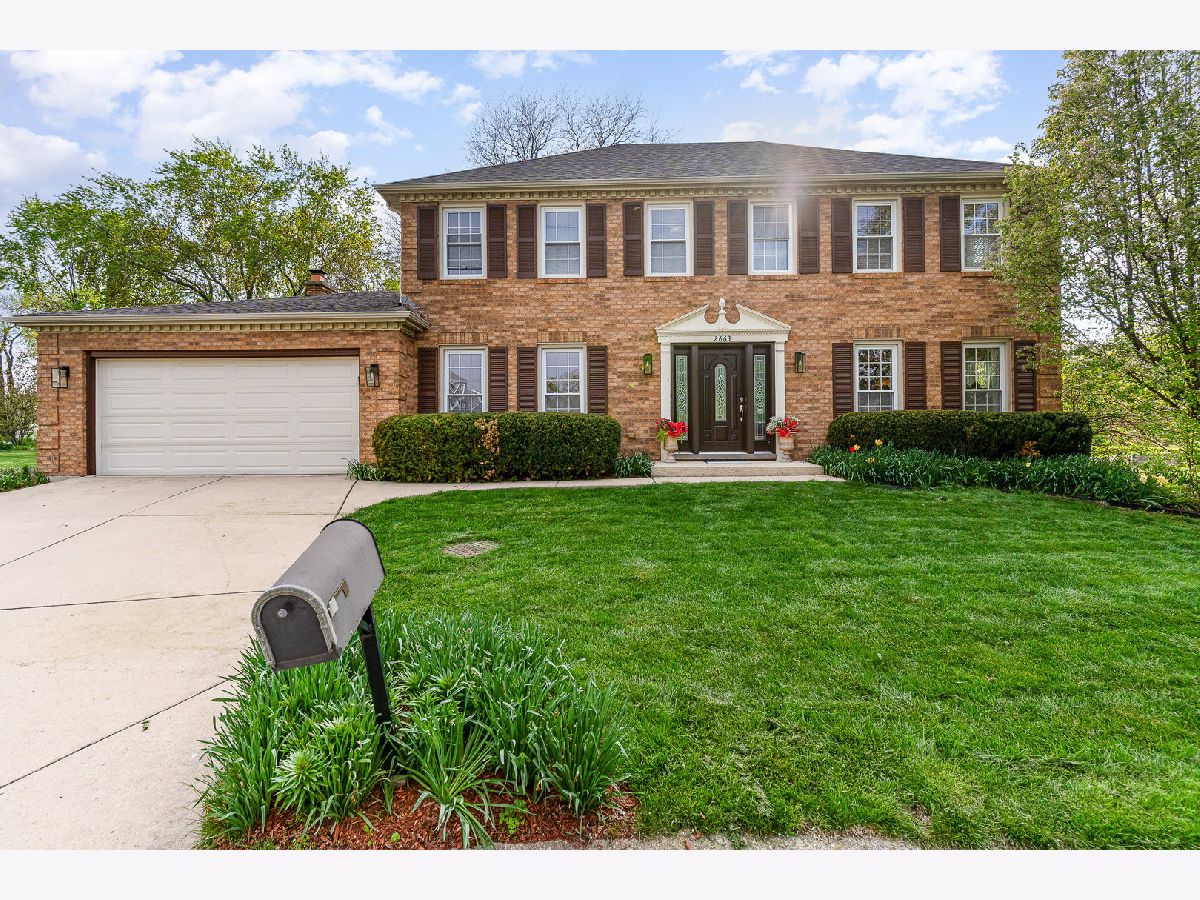 Homes & Condos & Townhomes Sold Green Trails Lisle Illinois, 2663 Bentley