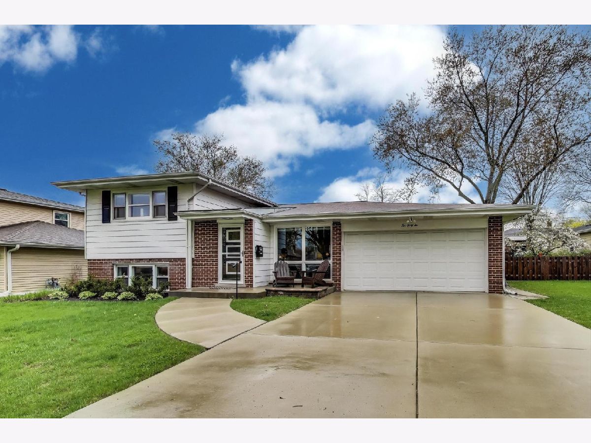 Homes & Condos & Townhomes Sold Pioneer Park Arlington Heights Illinois, 236 Princeton