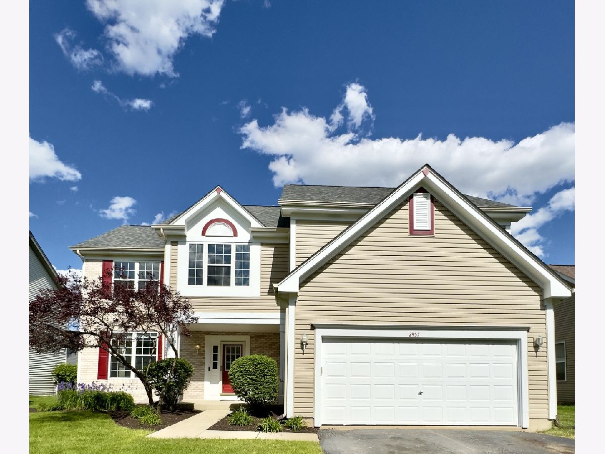 Homes Sold Savannah Aurora Illinois, 2957 Savannah