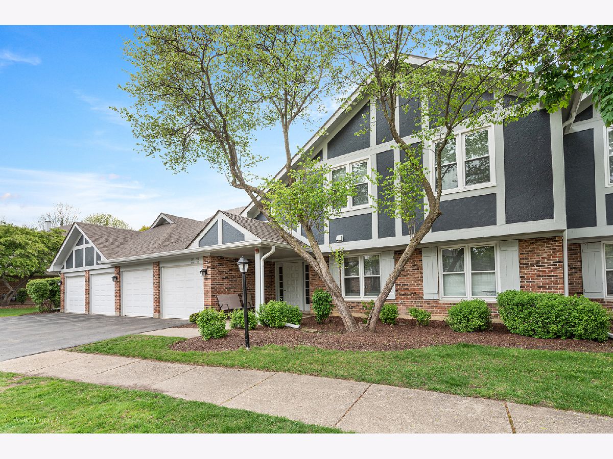 Condos & Townhomes Sold Lake Park Manor Vernon Hills Illinois, 283 Coventry