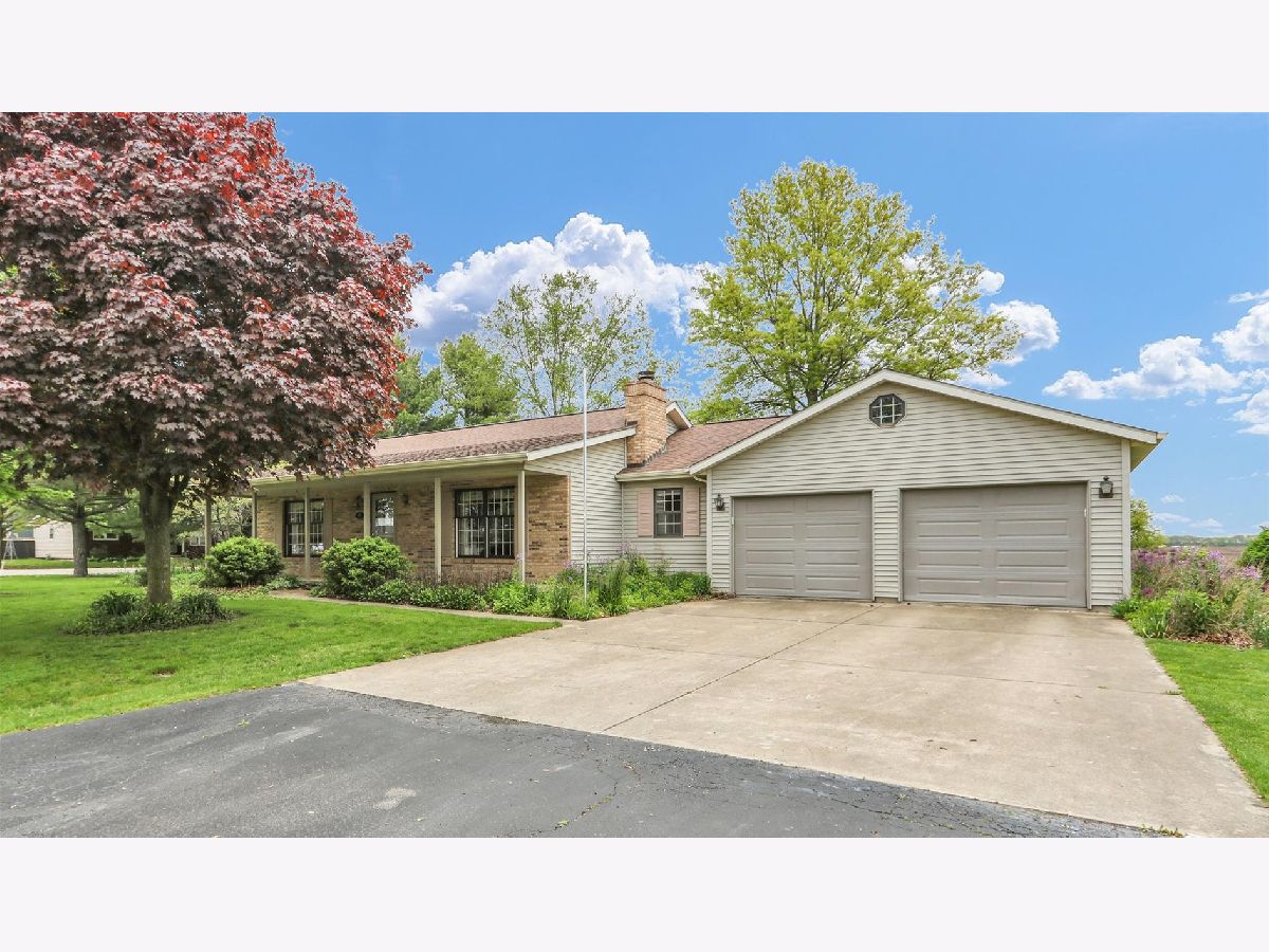  Sold Sidney Illinois, 705 Scarborough