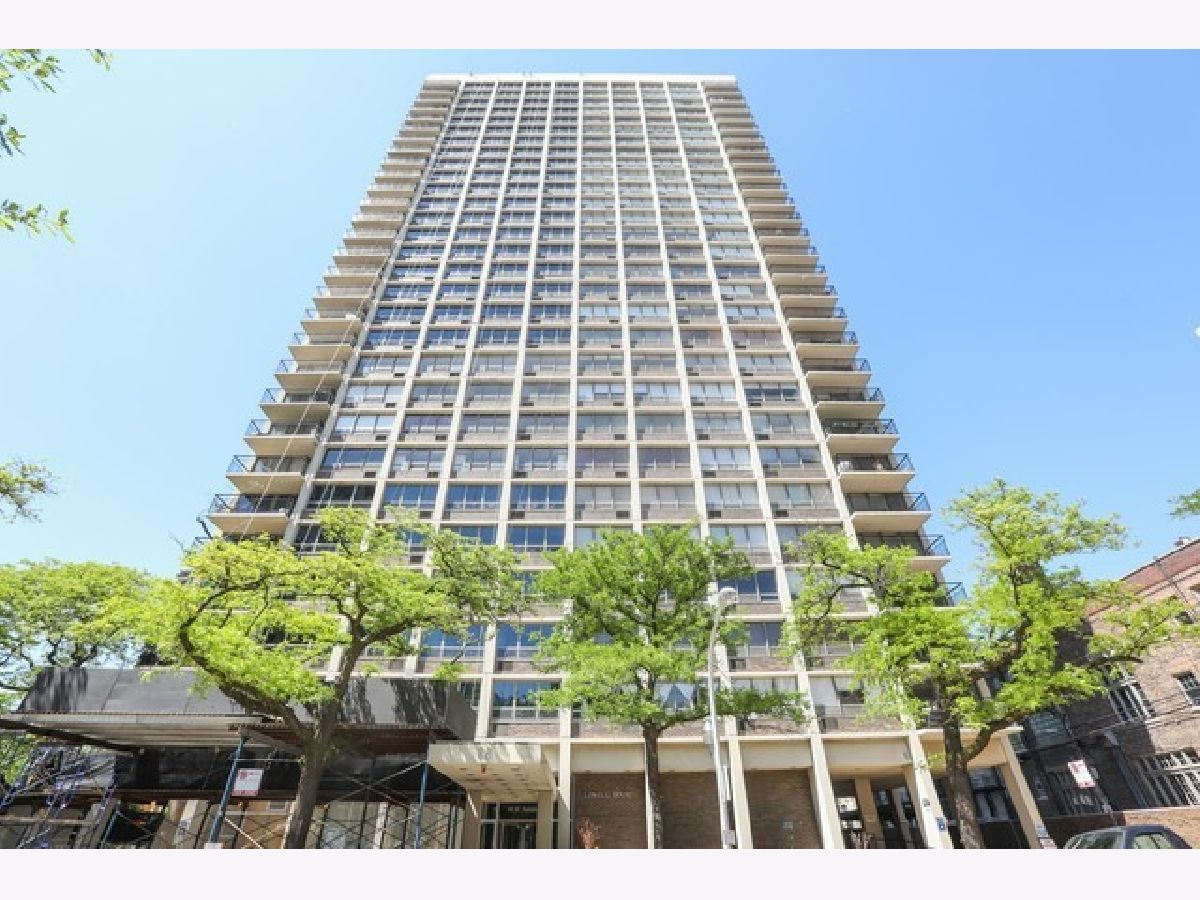 Condos & Townhomes Rented Sandburg Village Chicago Illinois, 88 Schiller