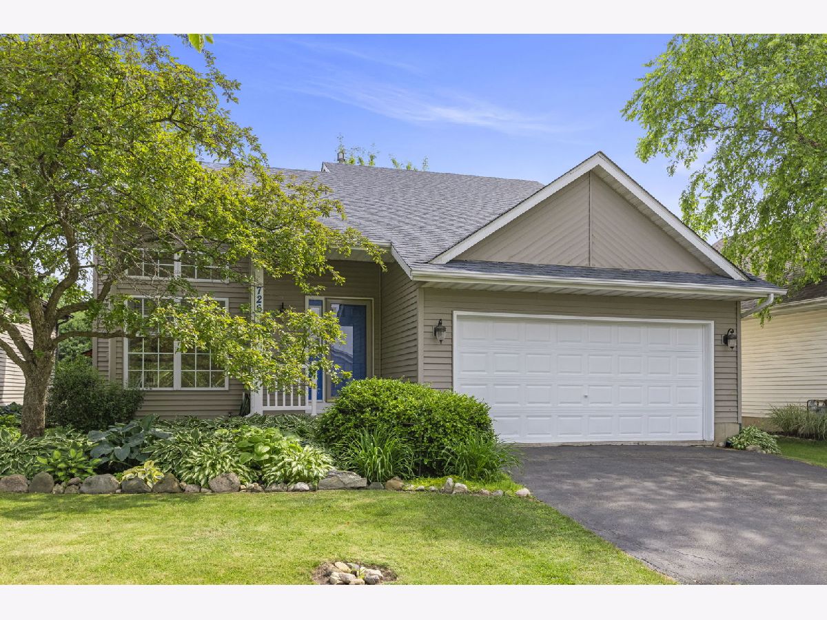  Sold Genoa Illinois, 726 Hawthorne