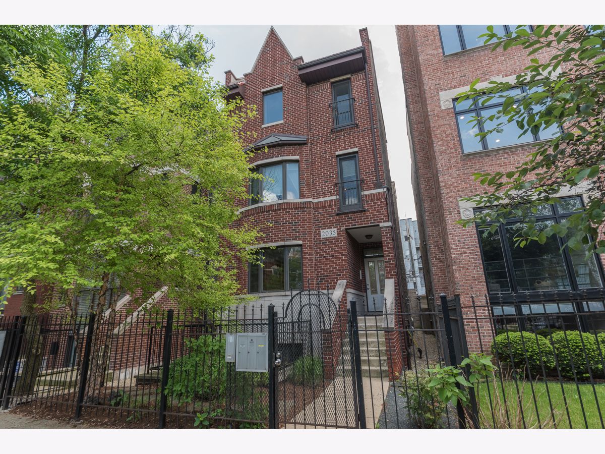 Condos & Townhomes & Homes Rented Wicker Park Chicago Illinois, 2035 Crystal