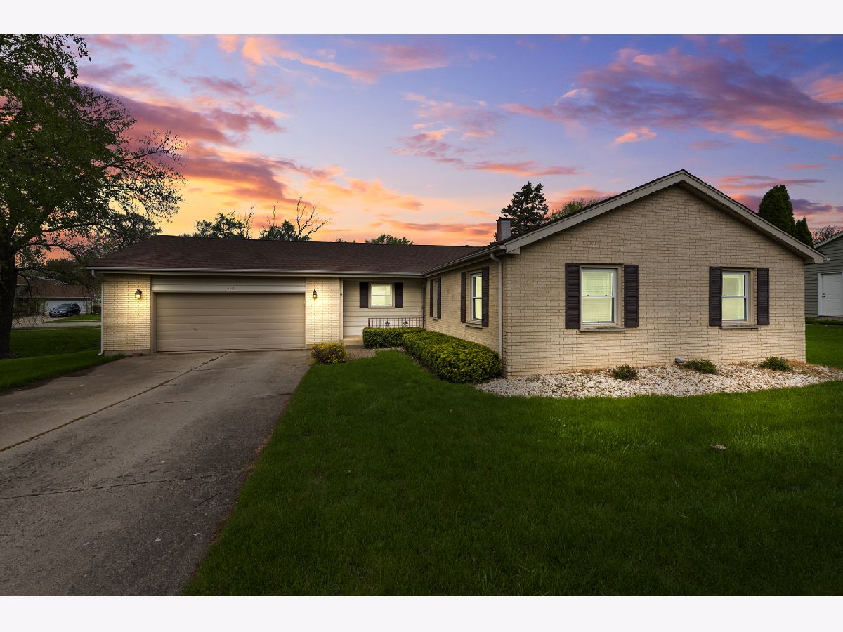 Homes Sold Fox Ridge Mchenry Illinois, 610 Kensington