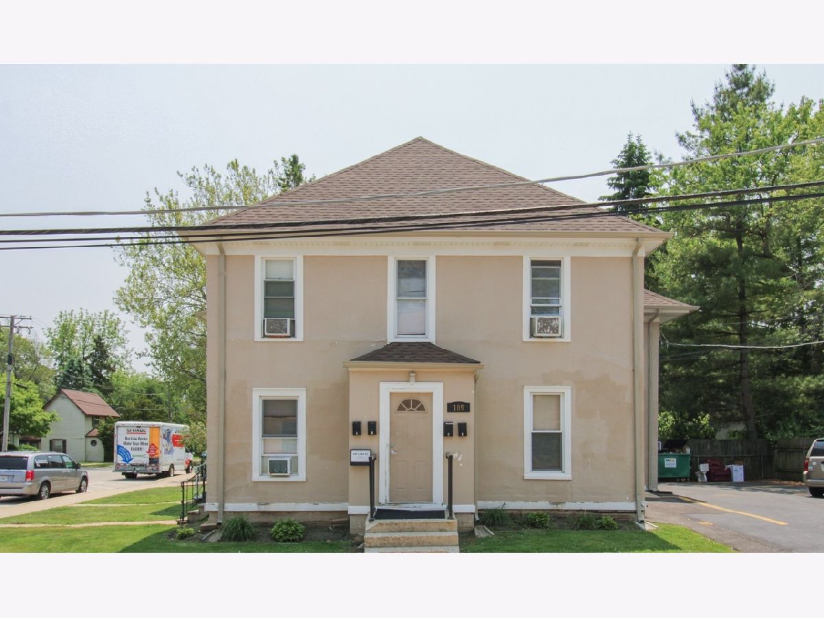  Rented Cary Illinois, 109 Cary