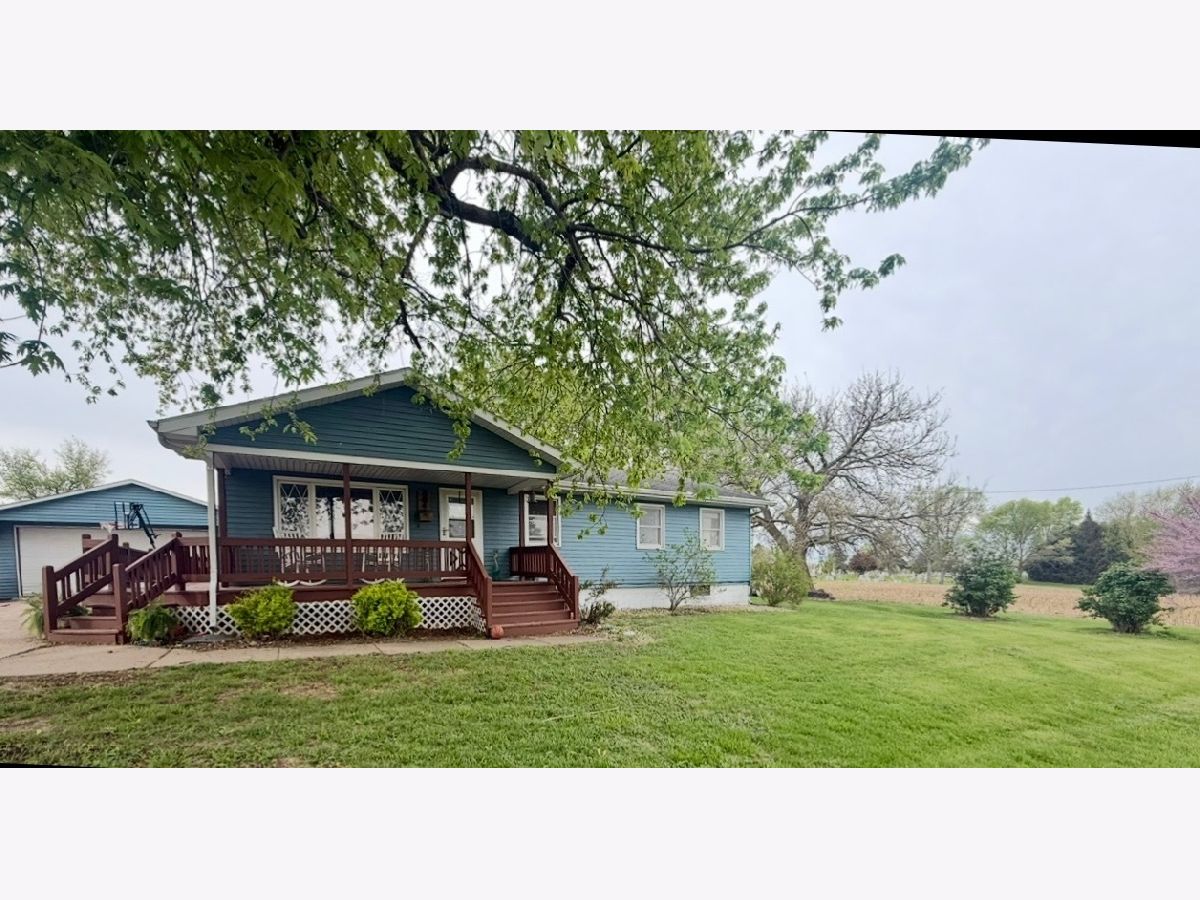  Sold Magnolia Illinois, 304 Monroe