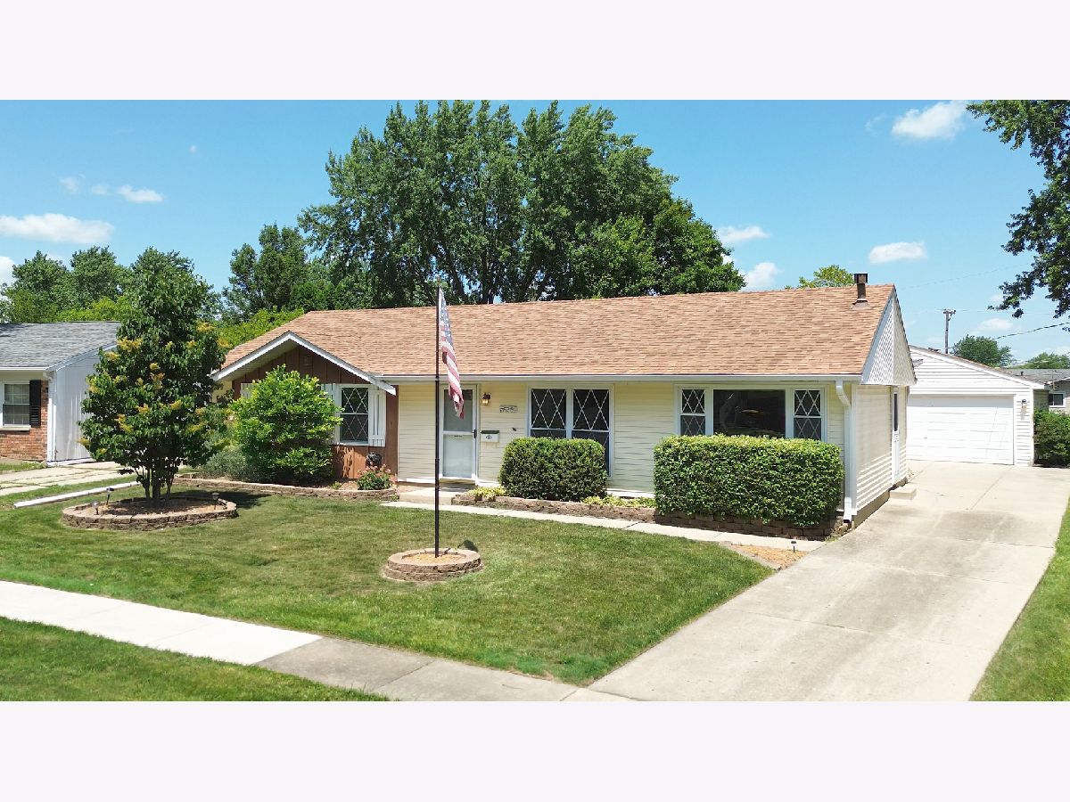 Homes & Townhomes Sold Woodland Heights Streamwood Illinois, 720 Suffolk