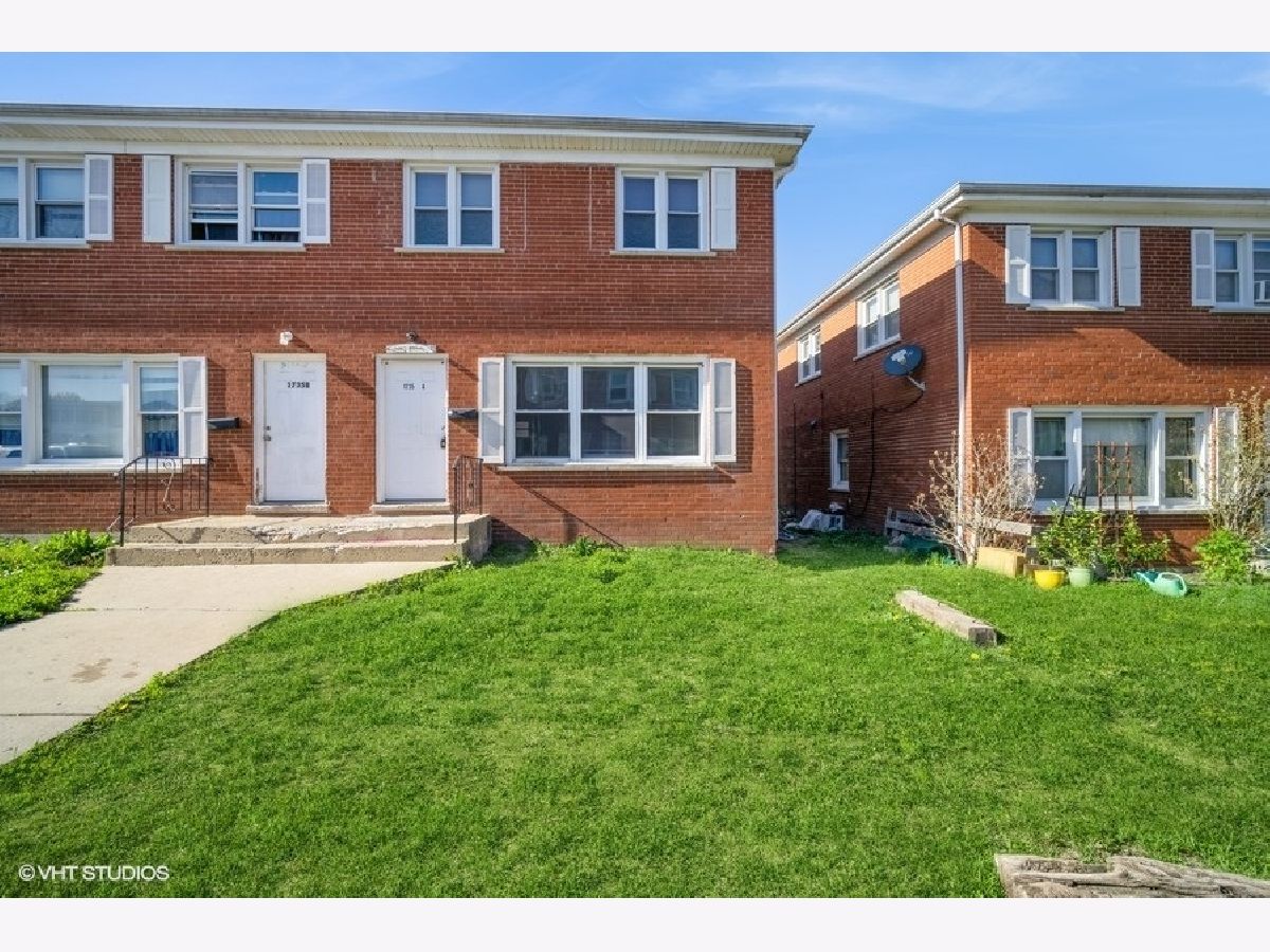 Townhomes Sold Clearview Heights Waukegan Illinois, 1735 Berwick