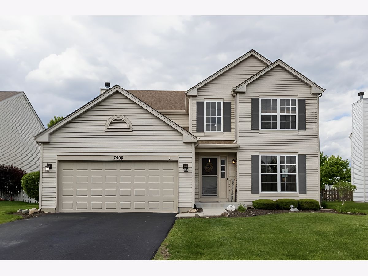 Homes Sold Clublands Plainfield Illinois, 7509 Rosewind