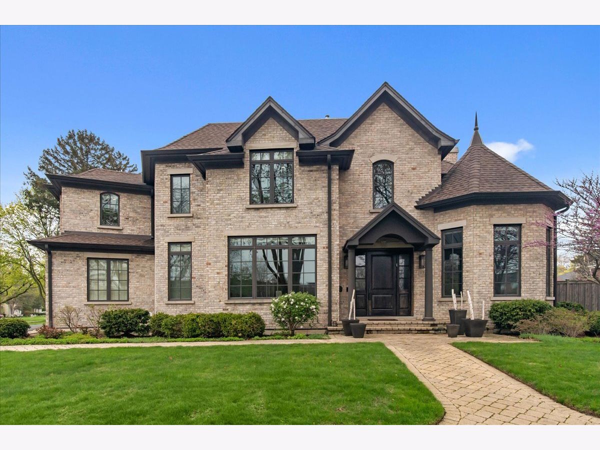 Homes & Condominiums Sold Sunset Park Highland Park Illinois, 1722 Sunset