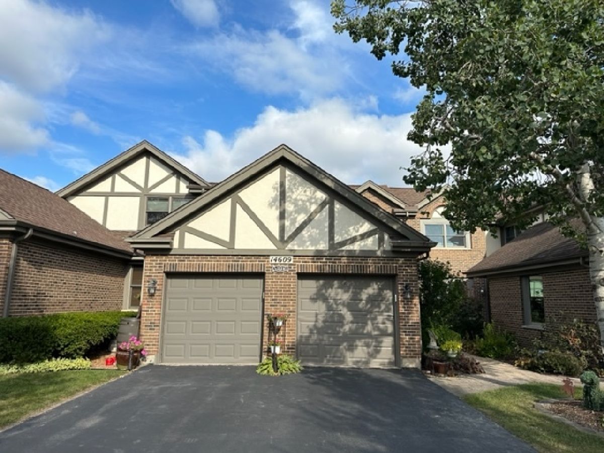 Townhomes & Homes Sold Crystal Tree Orland Park Illinois, 14609 Morningside