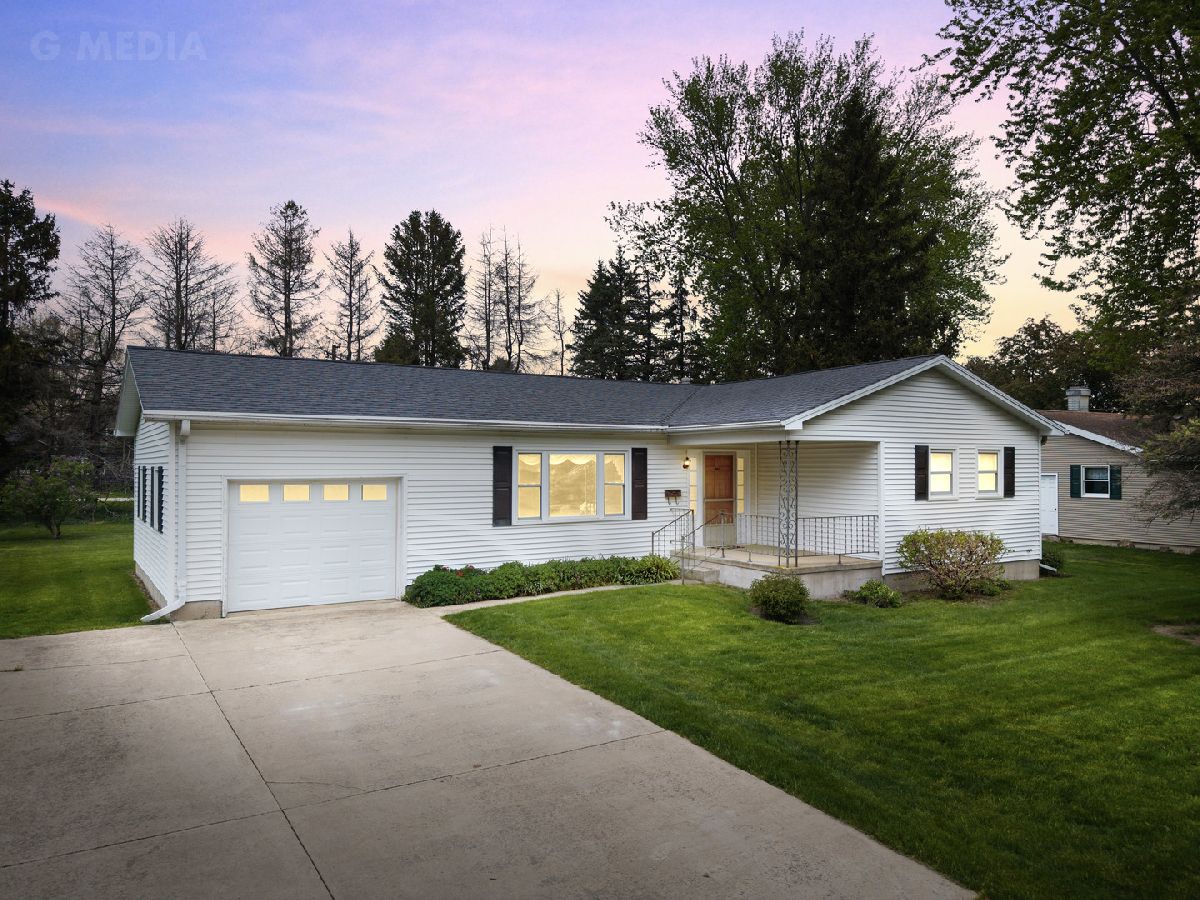  Sold Waterman Illinois, 200 Eisenhower