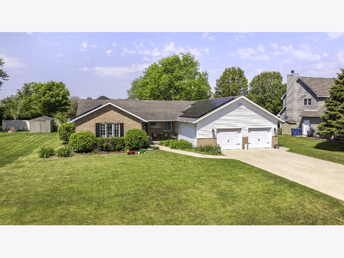 Homes Sold Fields Of Saratoga Morris Illinois, 2588 Big Bluestem