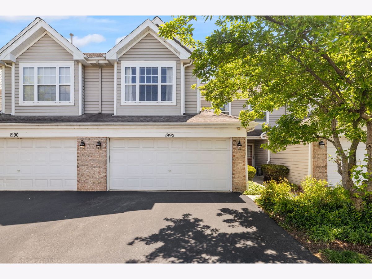 Townhomes Sold Honey Tree Naperville Illinois, 1992 Town