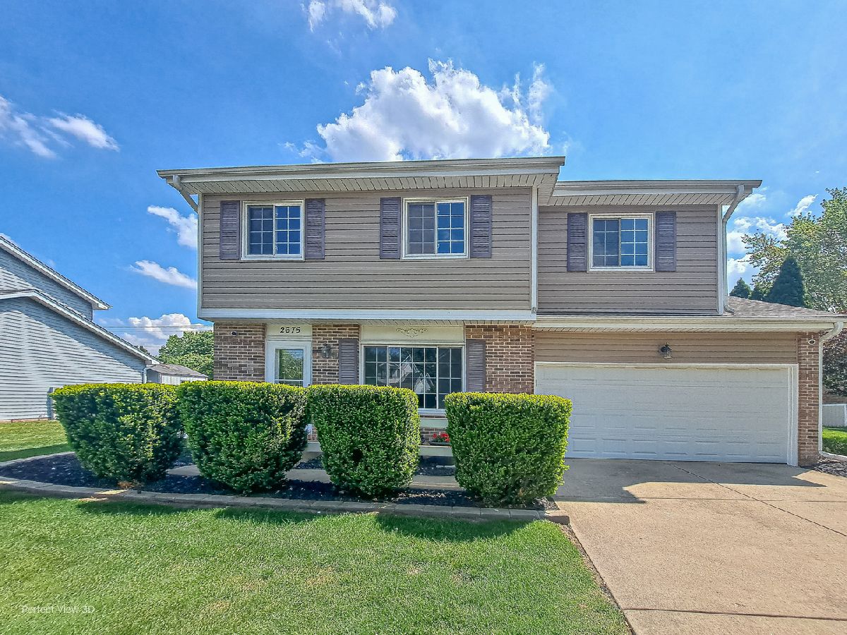 Homes & Condos & Townhomes Sold Colony Lakes Aurora Illinois, 2675 Dorothy