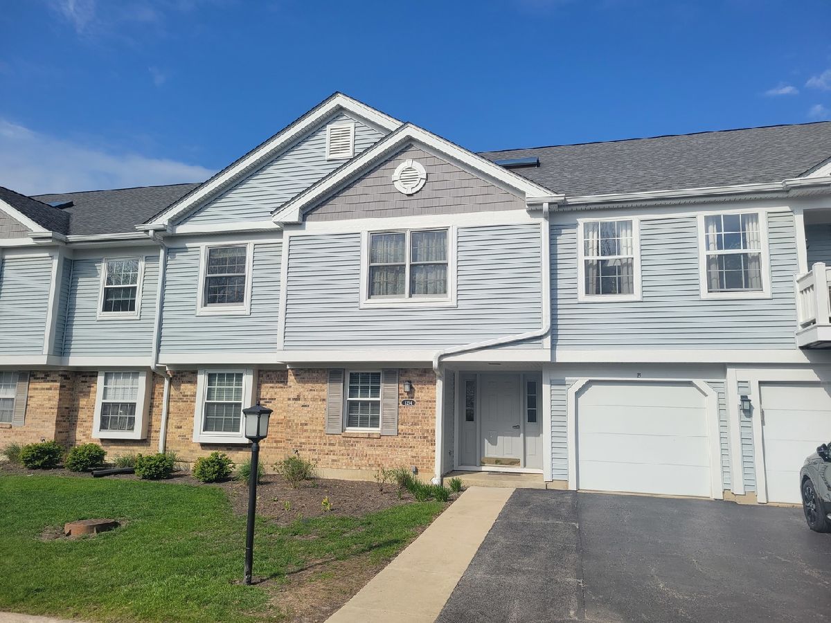 Condos & Townhomes Rented Cambridge Chase Mundelein Illinois, 1254 Ballantrae