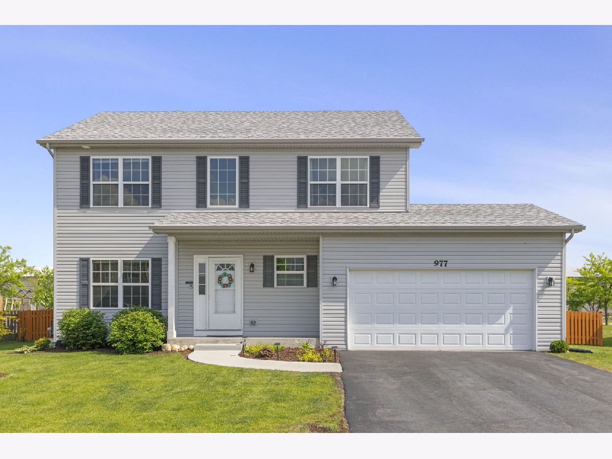 Homes Sold Marquis Pointe Montgomery Illinois, 977 Amethyst