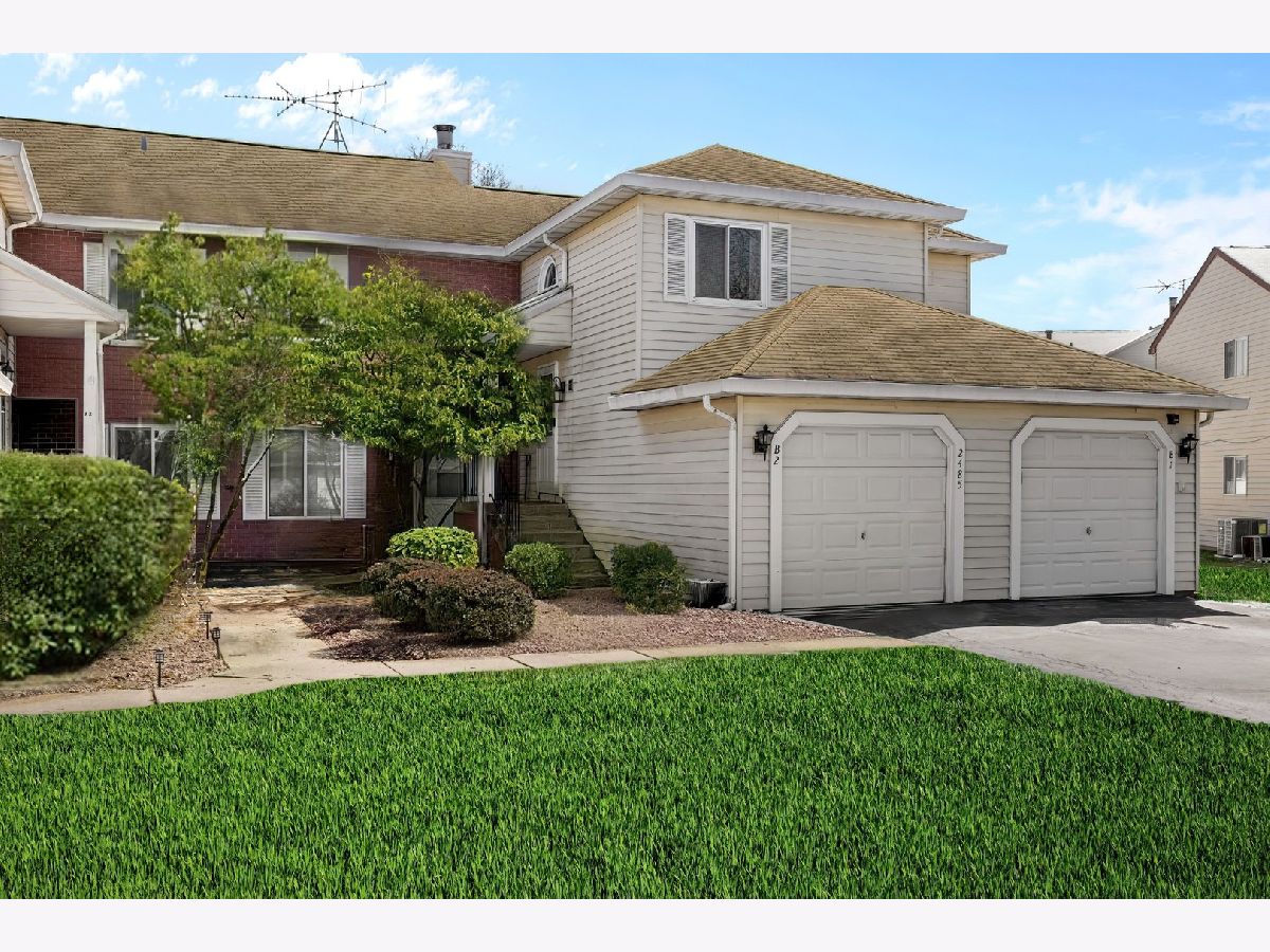 Homes & Townhomes & Condos Sold Woodridge Center Woodridge Illinois, 2485 Brunswick