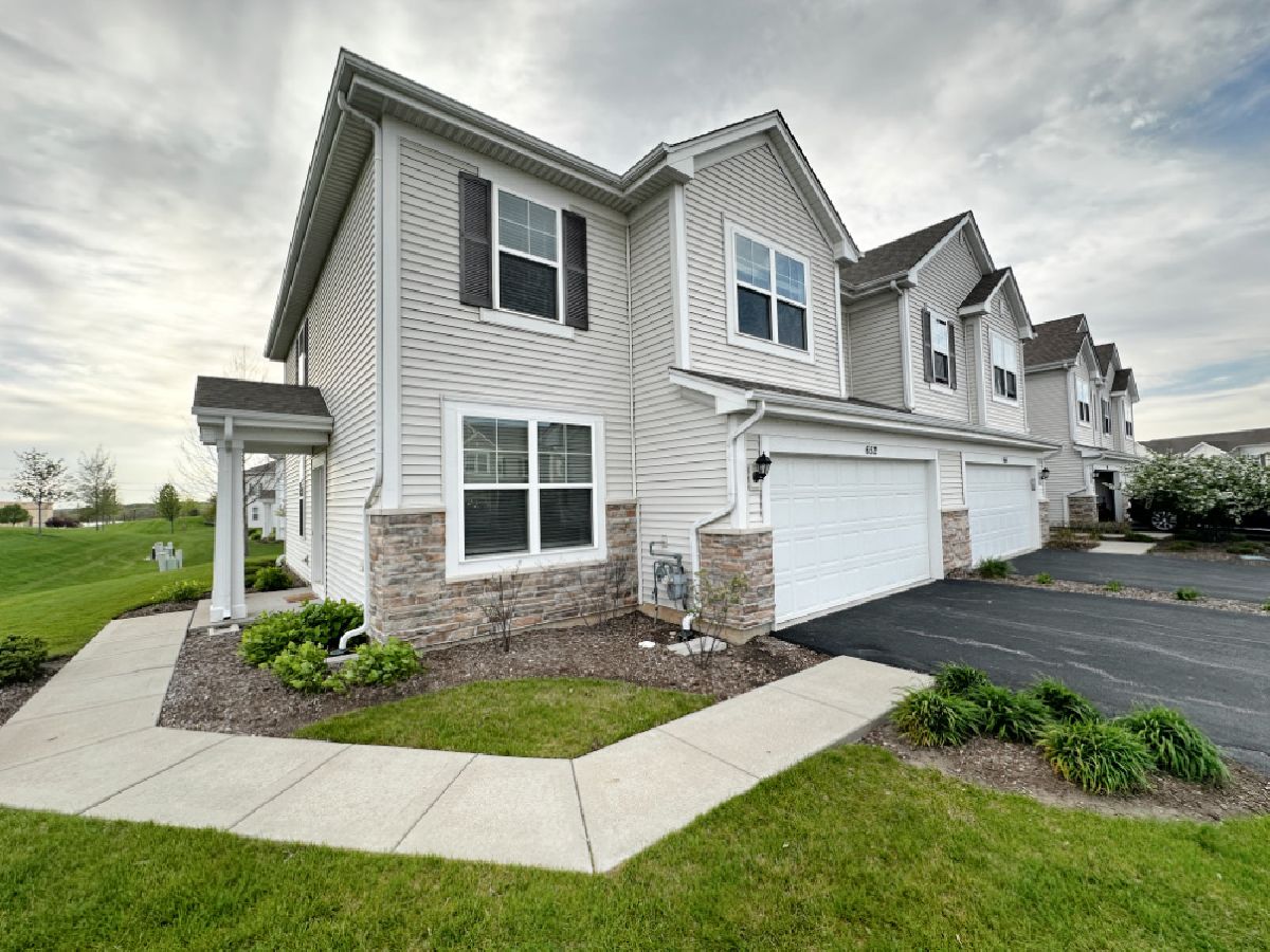  Rented Pingree Grove Illinois, 652 Anchorage