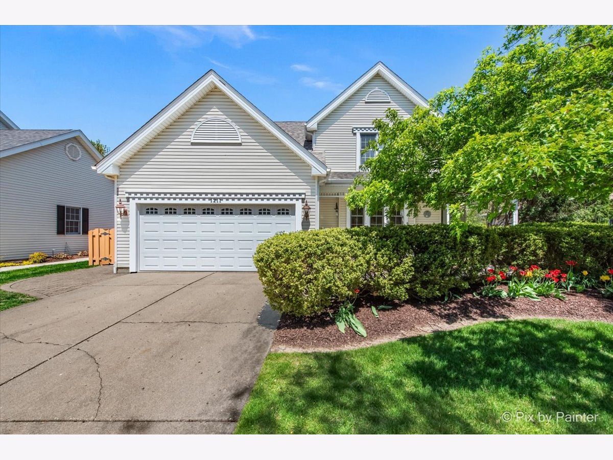 Homes Sold Glenmoor Algonquin Illinois, 1211 Prairie