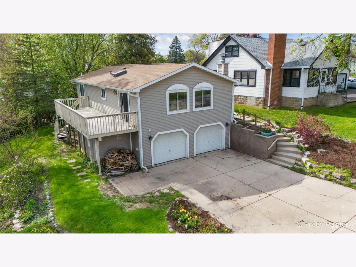 Homes For Sale Lake View Villa Wauconda Illinois, 1109 Adams Avenue
