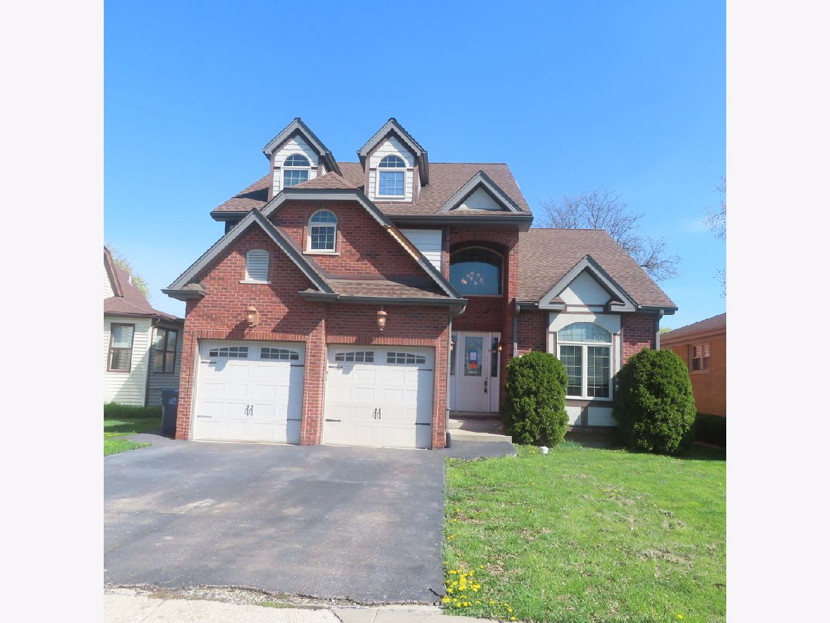  For Sale Berkeley Illinois, 5904 Burr Oak Avenue
