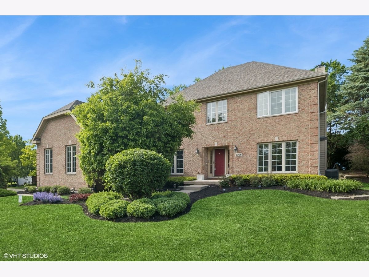 Homes Sold Hills Of West Dundee West Dundee Illinois, 1308 Westley
