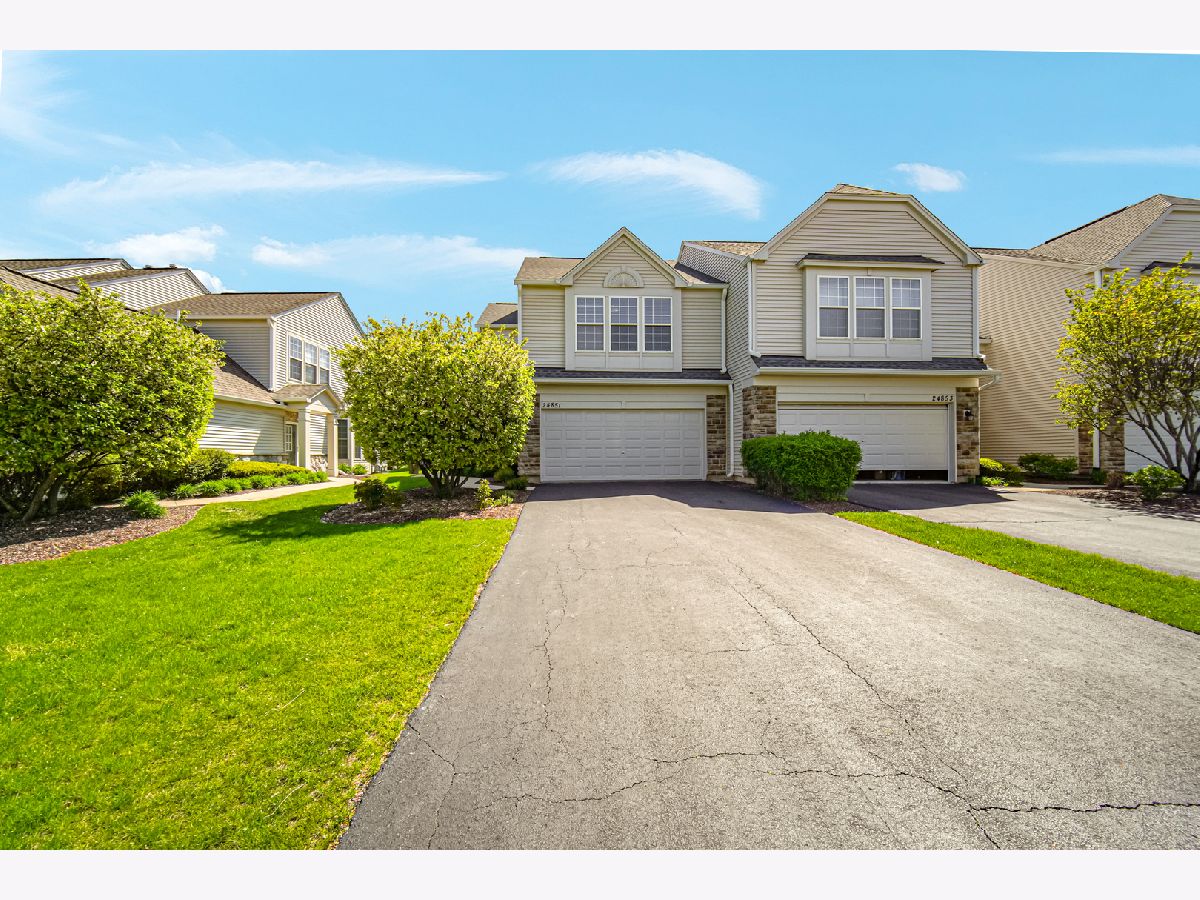 Homes & Townhomes & Condos Sold Auburn Lakes Plainfield Illinois, 24851 Franklin