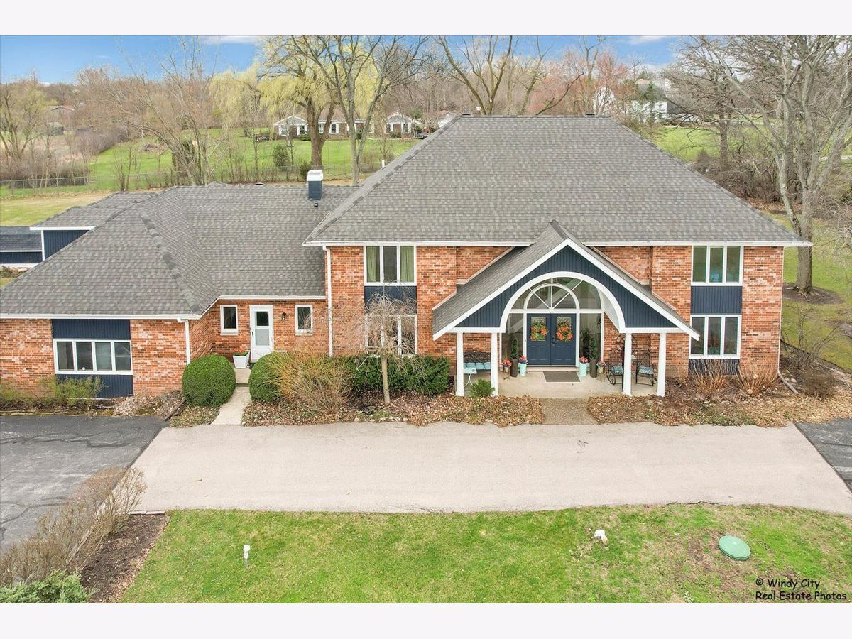 Sold Green Oaks Illinois, 1375 Atkinson